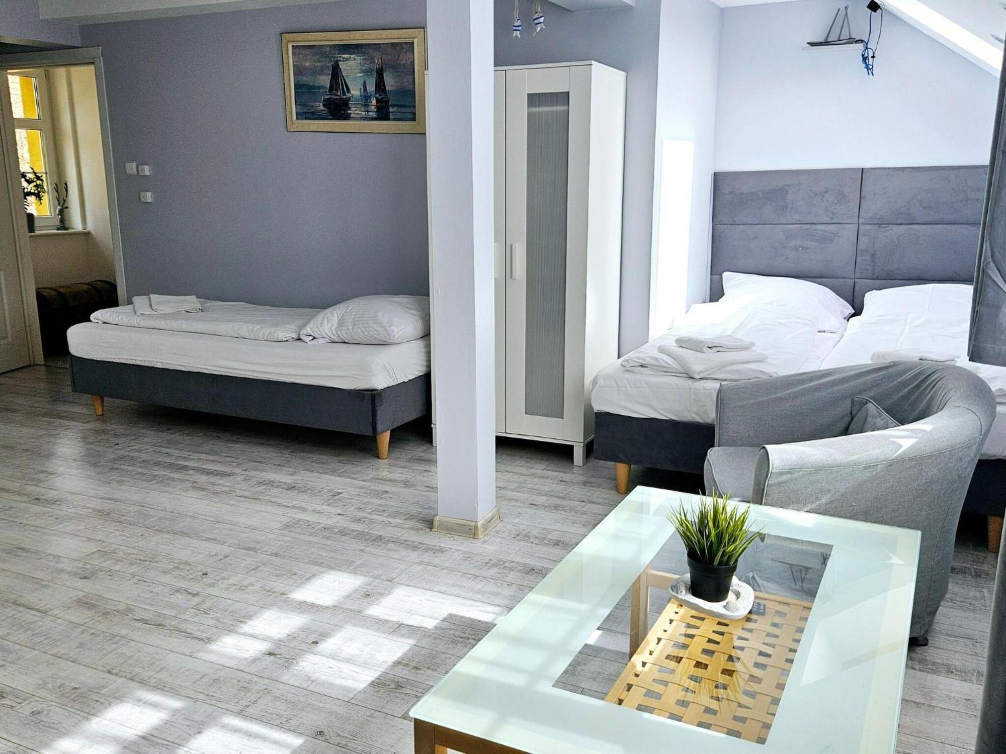 Holiday Home In Kolczewo With The Private Pool 220 Qm Eksteriør bilde