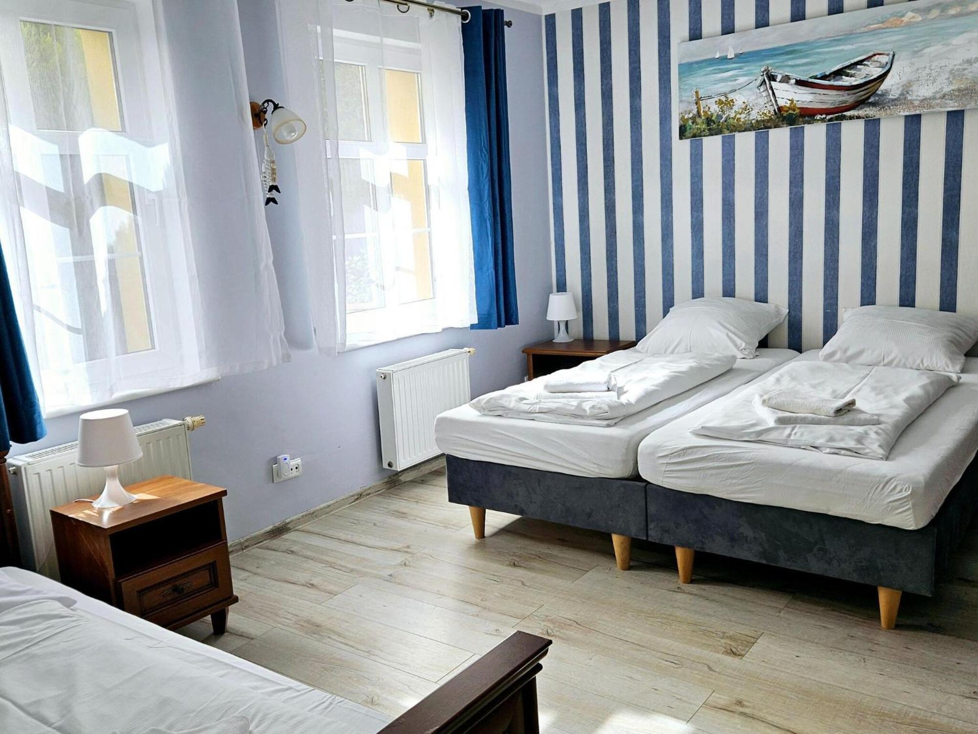 Holiday Home In Kolczewo With The Private Pool 220 Qm Eksteriør bilde