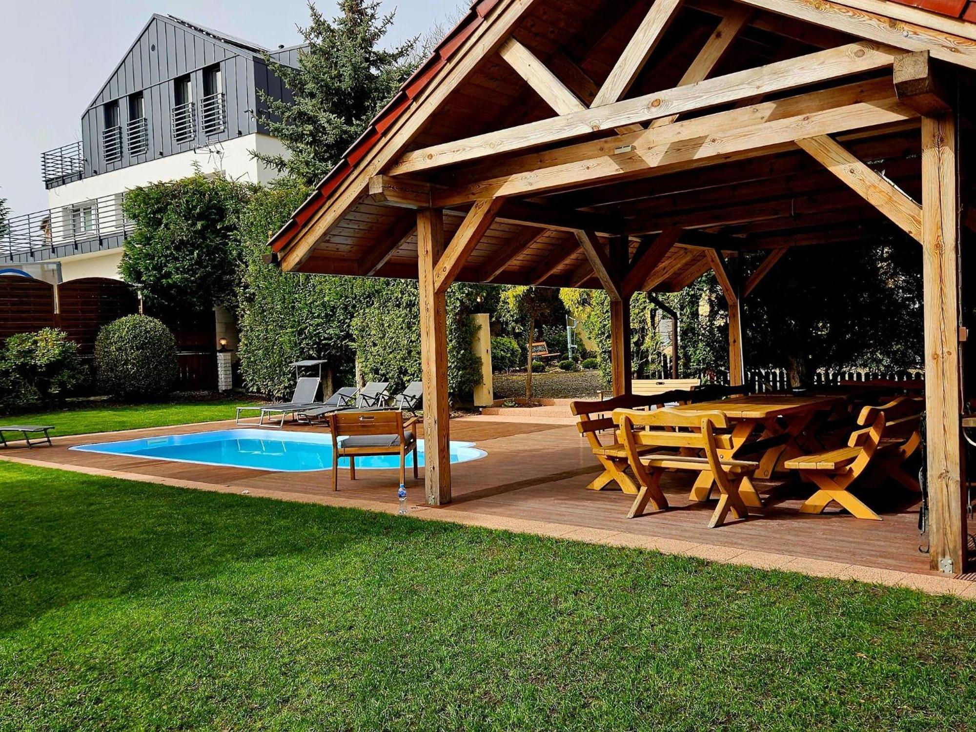 Holiday Home In Kolczewo With The Private Pool 220 Qm Eksteriør bilde